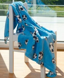 Playshoes Fleece-Decke Fußball In Blau -Playshoes playshoes fleece decke fussball in blau 2